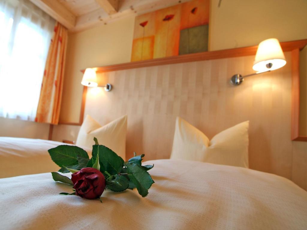 Hotel Gasthof Neuner Imst Rum bild