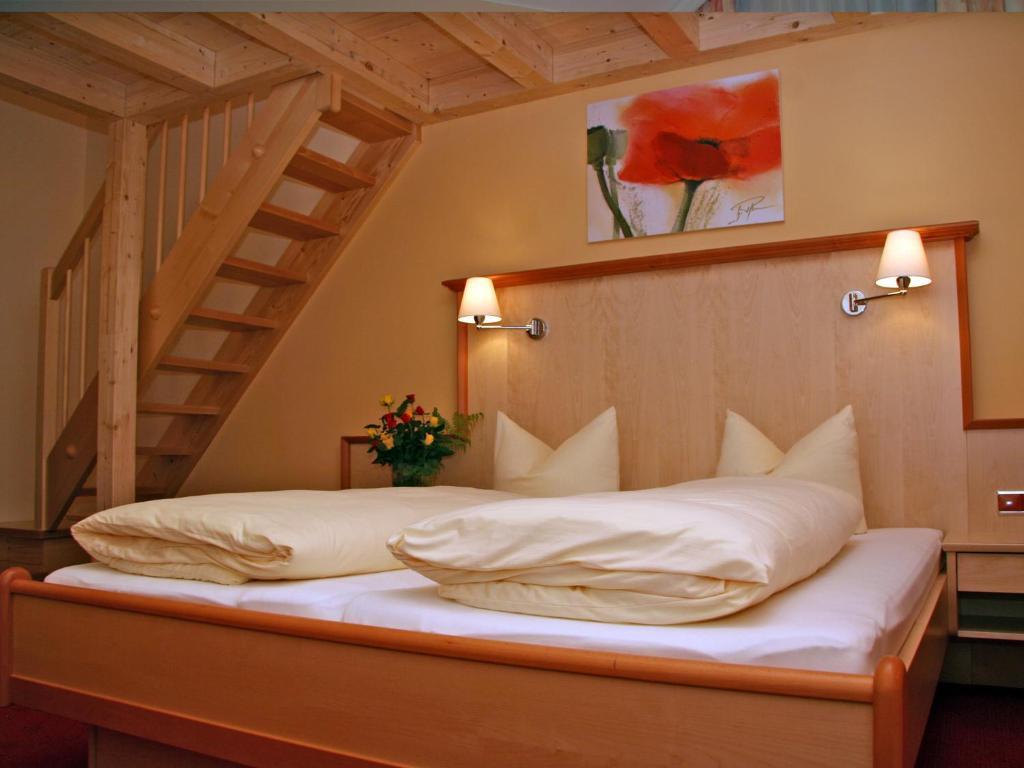 Hotel Gasthof Neuner Imst Rum bild